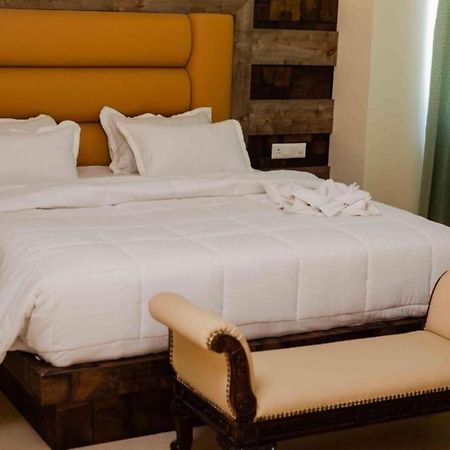Hotel Grand Lotus Dimāpur Екстериор снимка